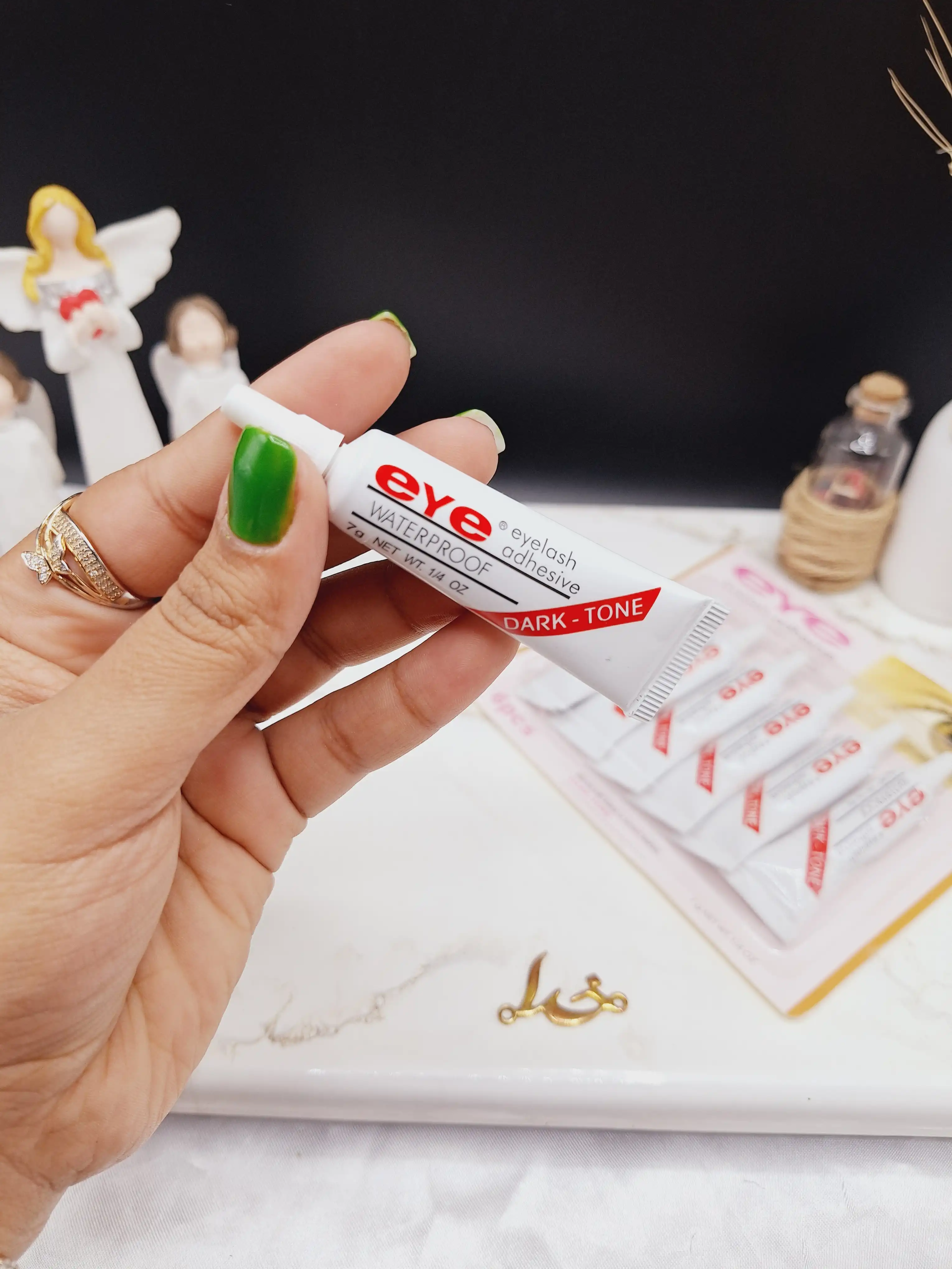 چسپ مژه تکی ضد آب برند eye کد 0930