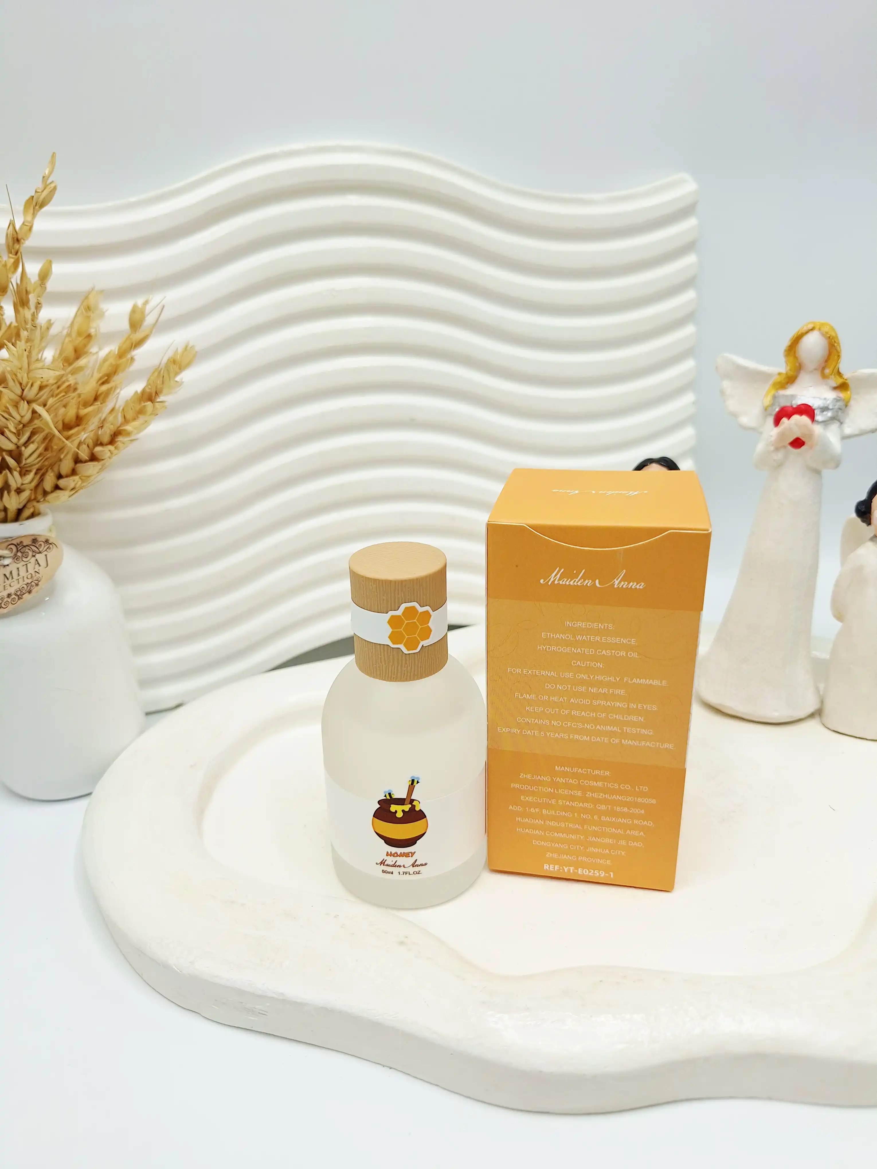 عطر بیکینی 50 میل درب چوبی Miyan کد 0259