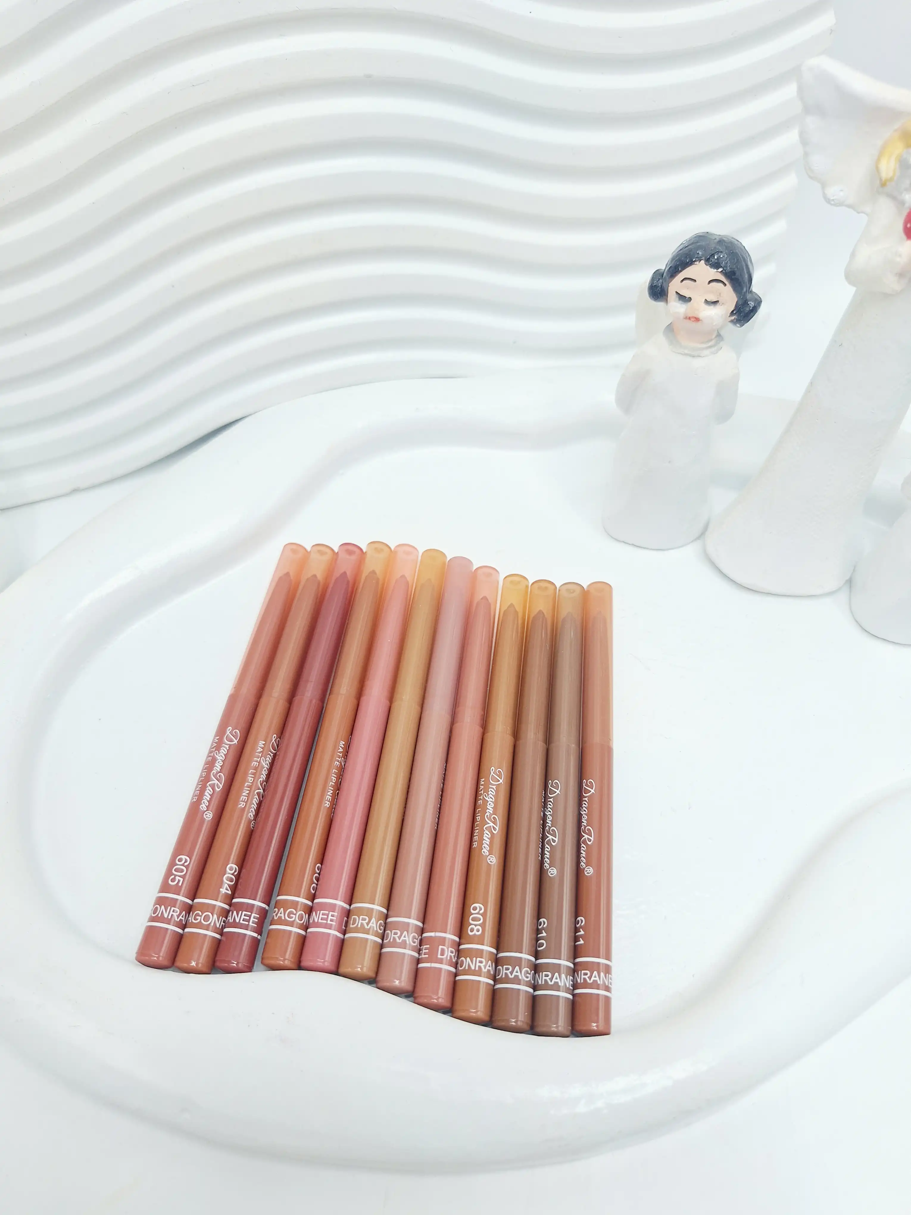 پک خط لب 12 تایی خوش رنگ  نود برند دراگون رانی کد 0019